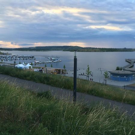 Ferienhaus Am Geiseltalsee Mit Sauna Braunsbedra Exteriör bild