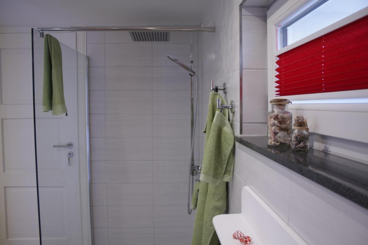 Ferienhaus Am Geiseltalsee Mit Sauna Braunsbedra Exteriör bild